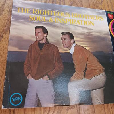 SOME GREAT VINYL RECORD ALBUMS FROM THE PAST