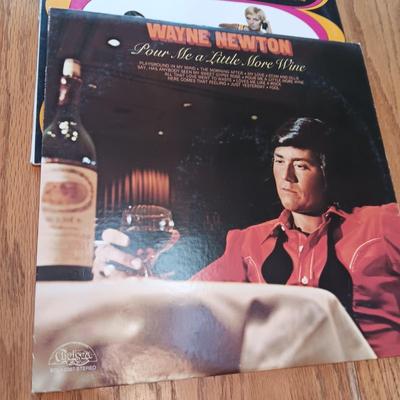 SOME GREAT VINYL RECORD ALBUMS FROM THE PAST