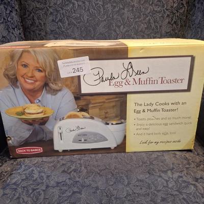 Sale Photo Thumbnail #1252: New in box