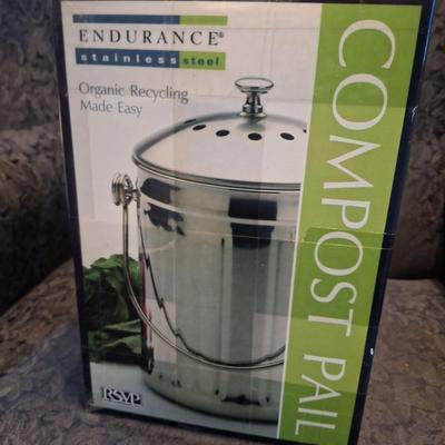 Sale Photo Thumbnail #1260: Compost Paul new in box