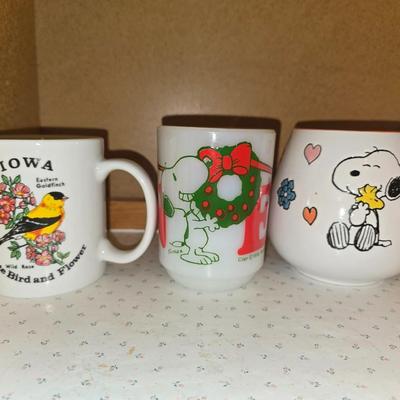 Snoopy mugs
