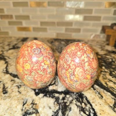 Salt n peppa shakers