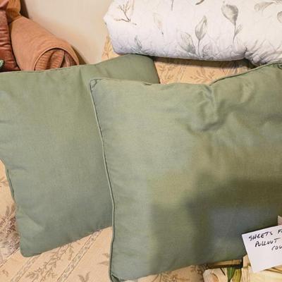 Sale Photo Thumbnail #477