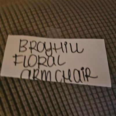 Sale Photo Thumbnail #566