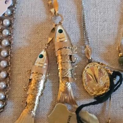 Sale Photo Thumbnail #635