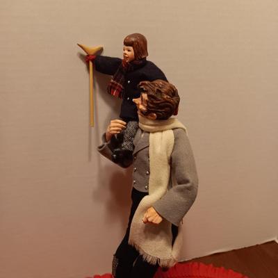 SIMPICH CHARACTER DOLL BOB CRATCHIT AND TINY TIM