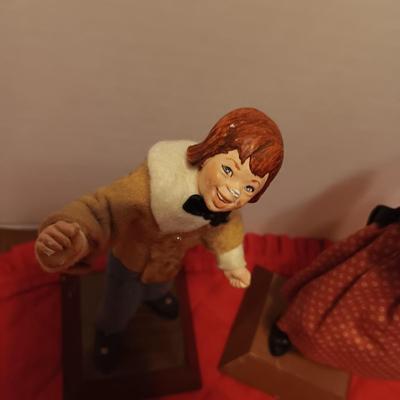 2 SIMPICH CHARACTER DOLLS