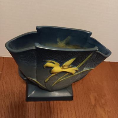 ROSEVILLE 206-7" VASE