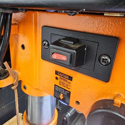 Wen Tabletop Laser Drill Press & Irwin Vise (DG-JS)