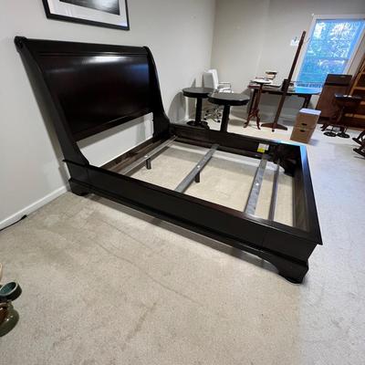 Queen Sleigh Platform Bed (BGB-RG)