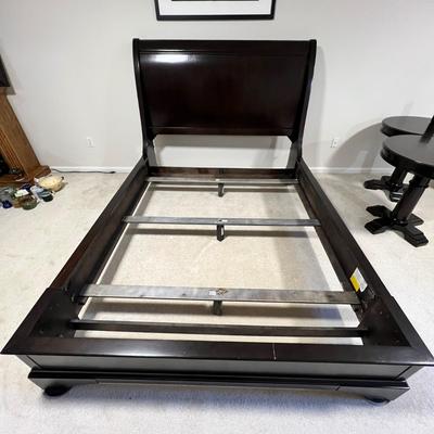 Queen Sleigh Platform Bed (BGB-RG)