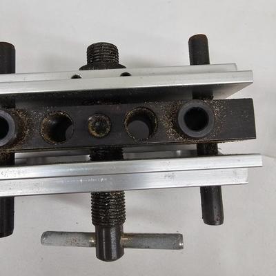 Doweling Jigs & Dowels (DG-JS)