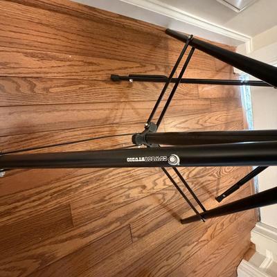 Benro, Joby & More Tripods (O-MG)