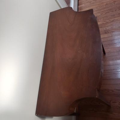 French Provincial Inlay Table (LR-KD)