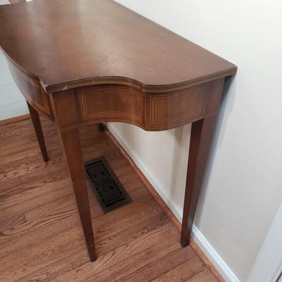 French Provincial Inlay Table (LR-KD)