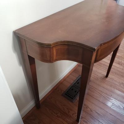 French Provincial Inlay Table (LR-KD)