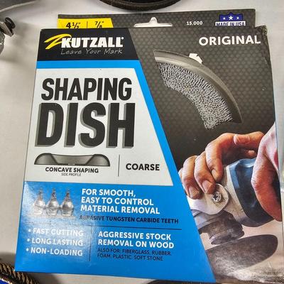 Porter Cable 4 1/2" Disc Grinder & Accessories (DG-JS)