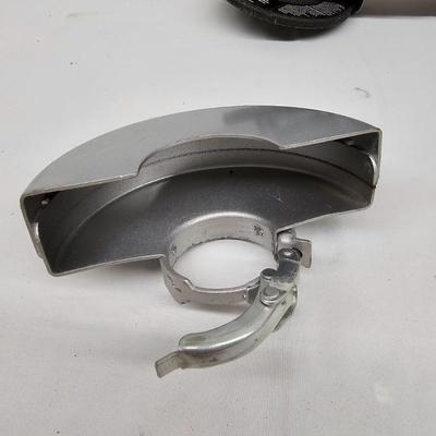 Porter Cable 4 1/2" Disc Grinder & Accessories (DG-JS)