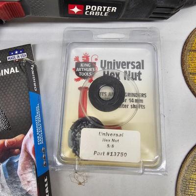 Porter Cable 4 1/2" Disc Grinder & Accessories (DG-JS)