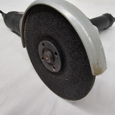 Porter Cable 4 1/2" Disc Grinder & Accessories (DG-JS)