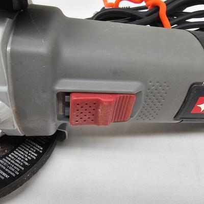 Porter Cable 4 1/2" Disc Grinder & Accessories (DG-JS)