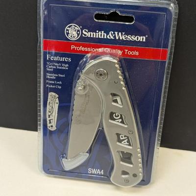 Smith & Wesson Professional Quality Tools #2
