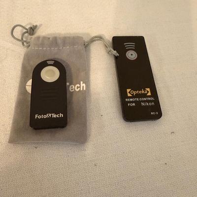 Speedlite, Spyder Lens Calibrator & More Photography Accessories (O-MG)