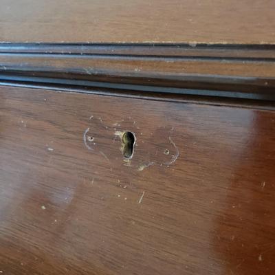 Vintage Chippendale Style Fall Front Secretary (LR-KD)