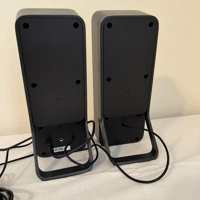 Computer Monitor, Keyboards & More (O-MG)