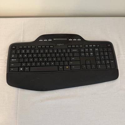 Computer Monitor, Keyboards & More (O-MG)