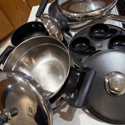 Assortment pots/pans