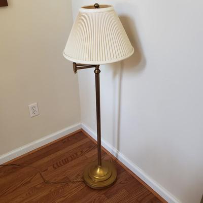 Brass Lamp W/Swing Arm (LR-KD)