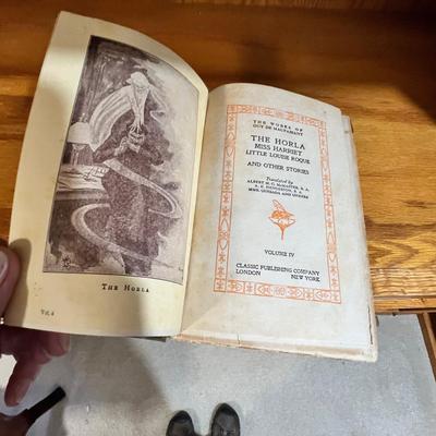 Poetry, Shakespeare and Other Classical Writings (BGB-RG)