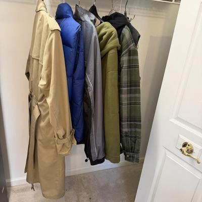 Men’s Outerwear Size XL - Columbia, Polar Edge, North Face & More (O-MG)