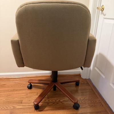 Padded & Upholstered Office Chair (O-MG)