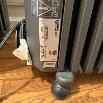 Two Delonghi Oil Filled Heaters (O-MG)