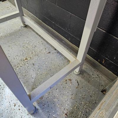 2 Drawer Lighted Workbench w/Tool Storage (DG-JS)