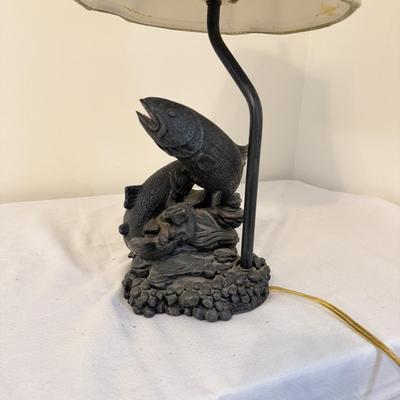 Metal Fish Lamp (O-MG)