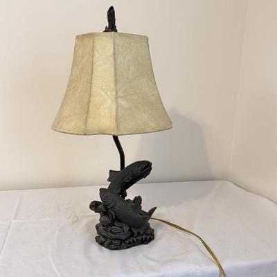 Metal Fish Lamp (O-MG)