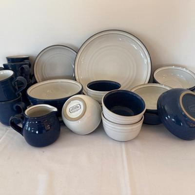 Noritake Stoneware 24 piece