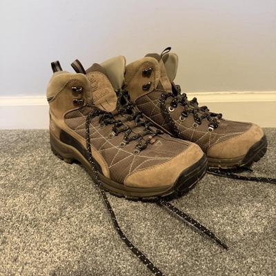 Men’s Dr. Martens, Timberland, Lands End & More Shoes Size 11-12 (GB-MG)