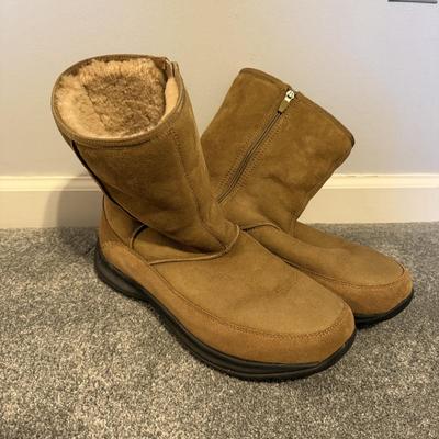 Men’s Dr. Martens, Timberland, Lands End & More Shoes Size 11-12 (GB-MG)