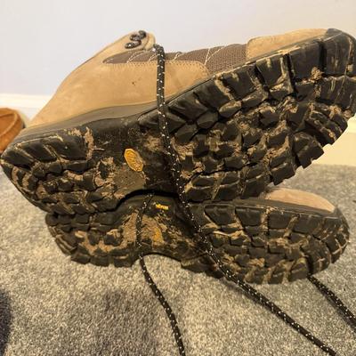 Men’s Dr. Martens, Timberland, Lands End & More Shoes Size 11-12 (GB-MG)