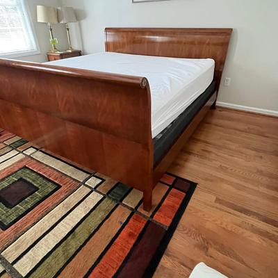 King Sleigh Bed (HB-BC)