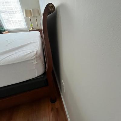 King Sleigh Bed (HB-BC)