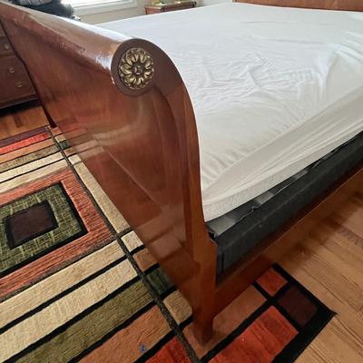 King Sleigh Bed (HB-BC)