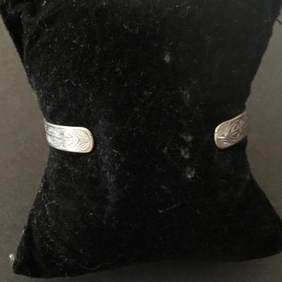 Sale Photo Thumbnail #3: Please see attached photos