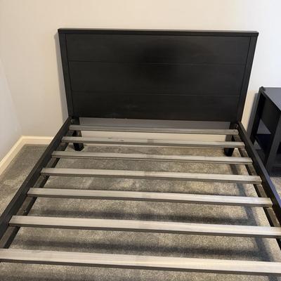 Wood Castle Night Stand & Full Size Bed Frame (GB-MG)