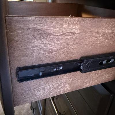 Bellamy Lane Mans Door Chest (GB-MG)