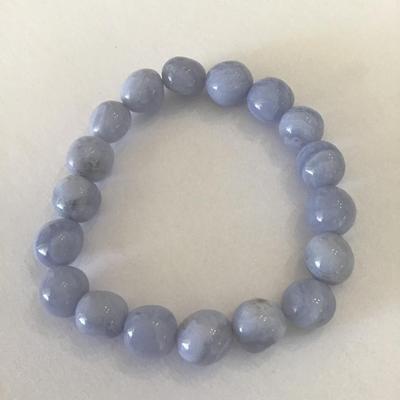 Beautiful healing stone stretch bracelet